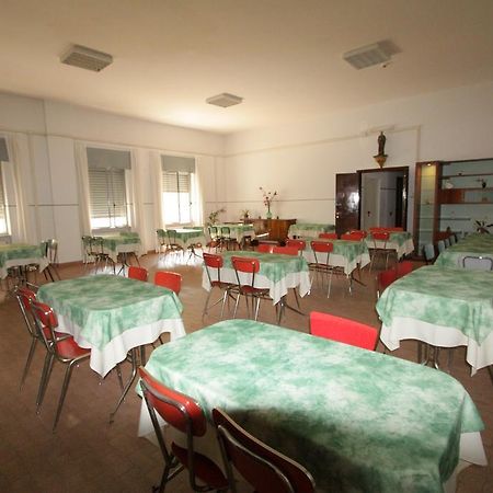 ホテルCasa Per Ferie Margherita Diomira ローマ エクステリア 写真
